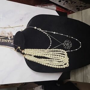 Fashion jewelry faux pearls 2 EUC necklaces